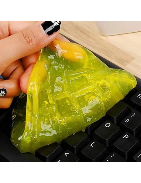 Gel elastic pentru indepartarea murdariei si a