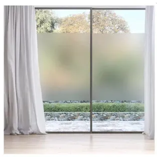 Folie autoadeziva alb mat 45 X 300 pentru geamuri 2