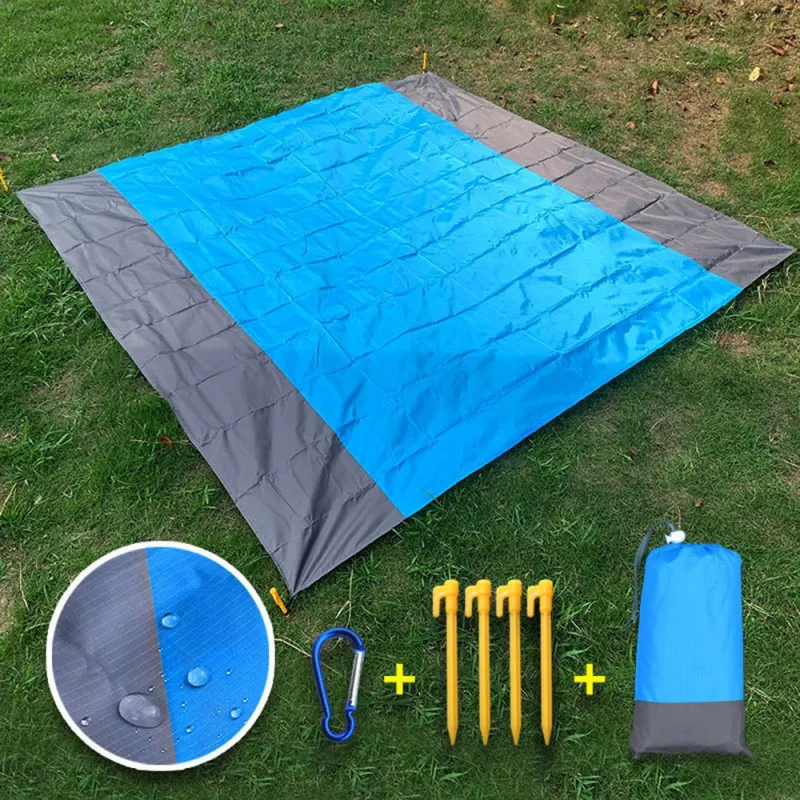 Covor impermeabil pentru plaja sau camping