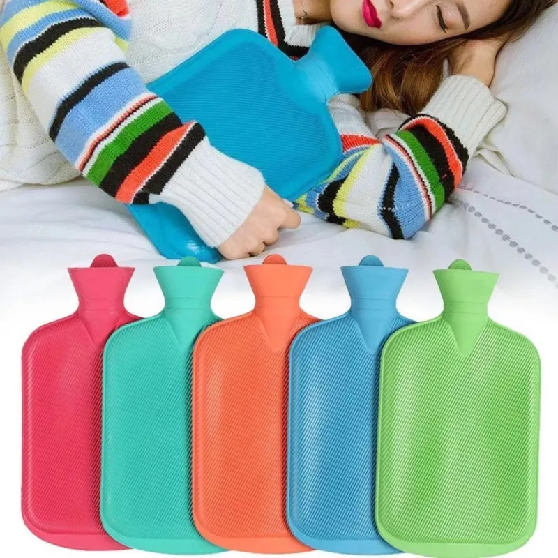Perna cu apa calda , capacitate 1 l , culori diferite