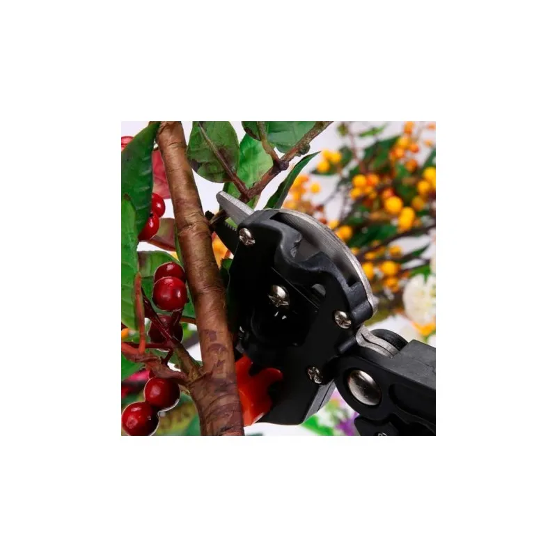 Cleste de altoit cu 3 cutite diferite,cutit v