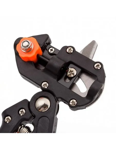 Cleste de altoit cu 3 cutite diferite,cutit v