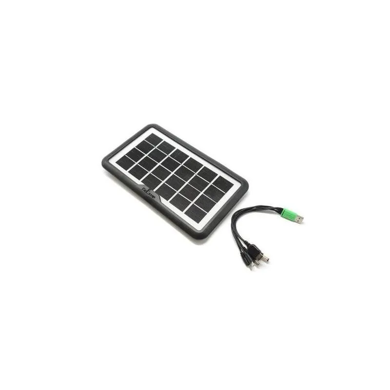 Panou solar portabil pentru incarcare dispozitive cu intrare